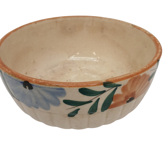 Vintage Made in Japan Pottery Bowl – Hand-Painted Floral Design – Ribbed Ceramic - Picture 6 of 12